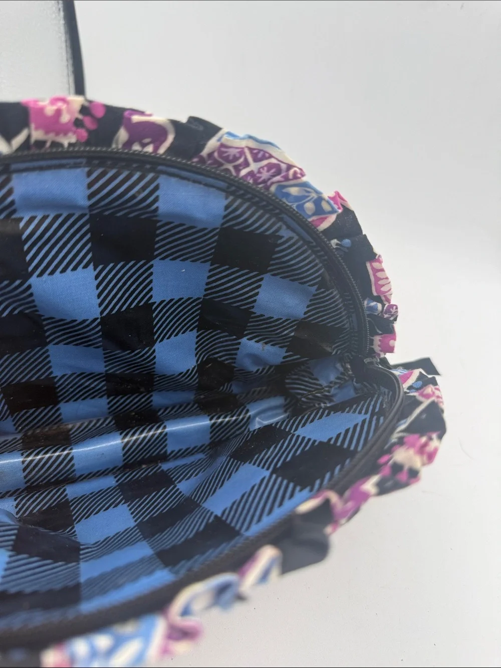 Vera Bradley Alpine  Quilted Cosmetic Bag ruffled edge 9x6”